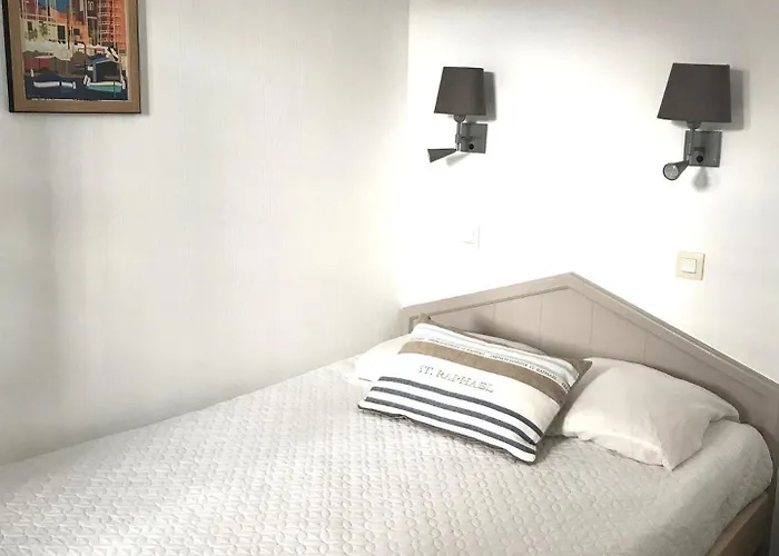Daire Cap Esterel By Actisource Saint-Raphaël